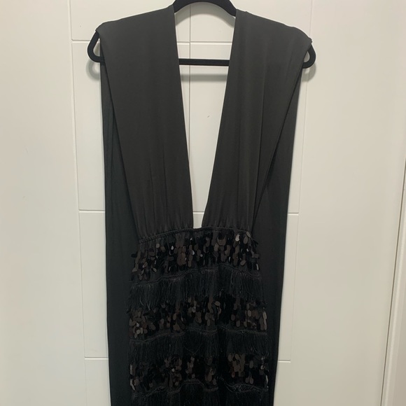 Black Bombshell Fringe Dress with Sequins - Picture 4 of 5